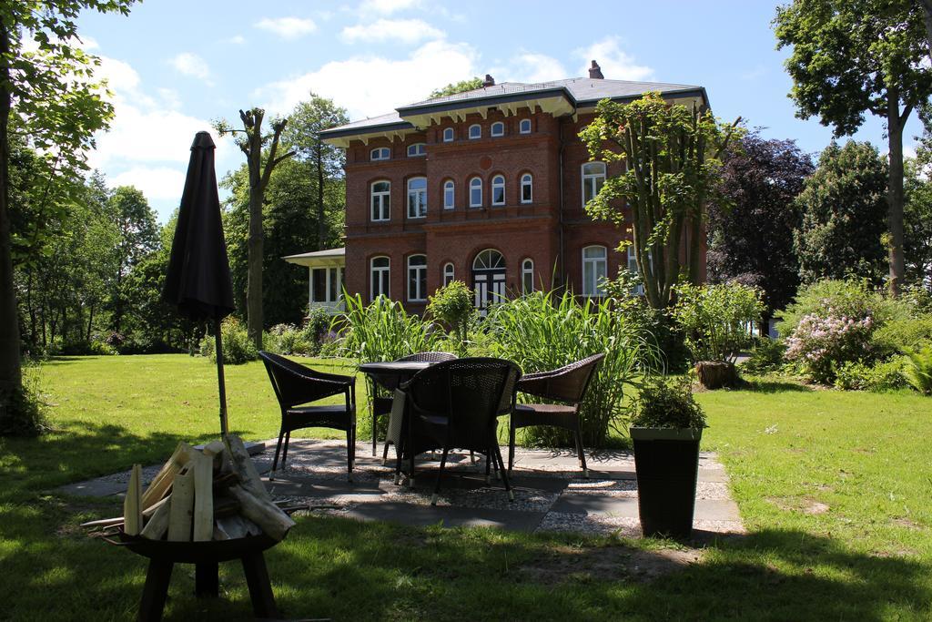 Haus Im Park Leilighet Wesselburen Eksteriør bilde