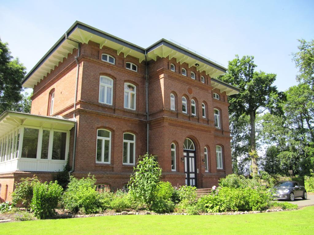 Haus Im Park Leilighet Wesselburen Eksteriør bilde